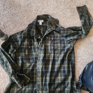 Duluth Trading Co Green Plaid Casual Button Down Shirt